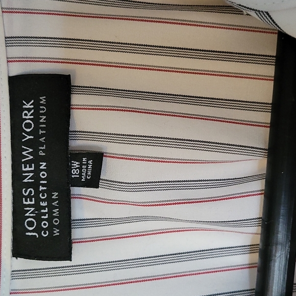 Jones New York size 18W long sleeve blouse - Picture 2 of 4